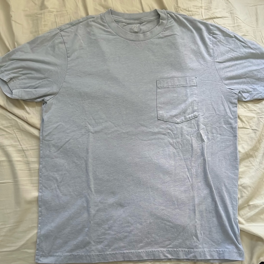 Gap Short Sleeve Pocket Tshirt